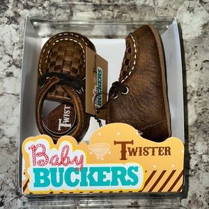 Twister Baby Buckers